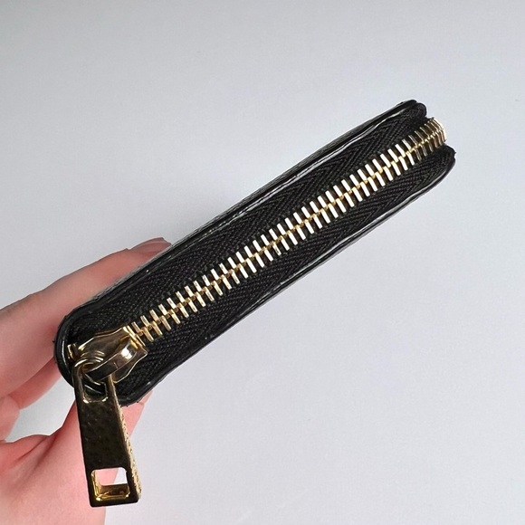 Marc Jacob’s Long Wallet - Picture 4 of 10